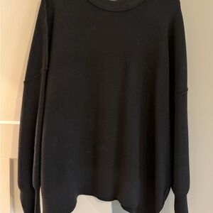 Elegant Black Women's Crew Neck Sweater
